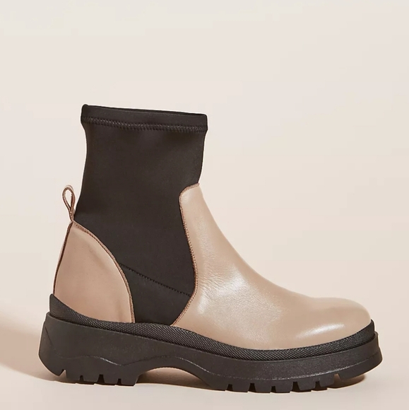 Angel Alarcon Alder Stretch Ankle Boots - light sand